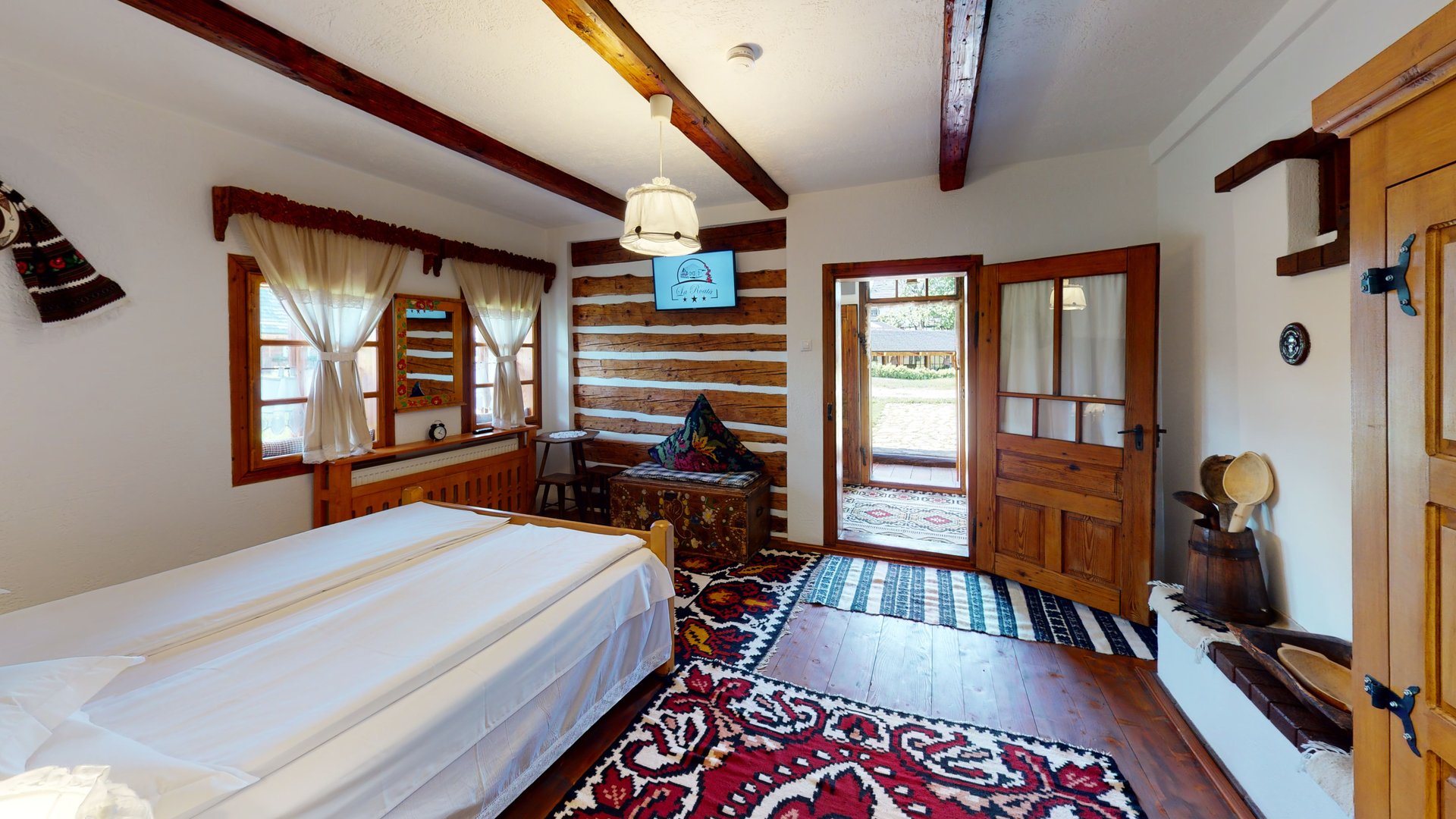 Casa Dumitru - 110-Year-Old Rustic Bucovina House 3D Twin