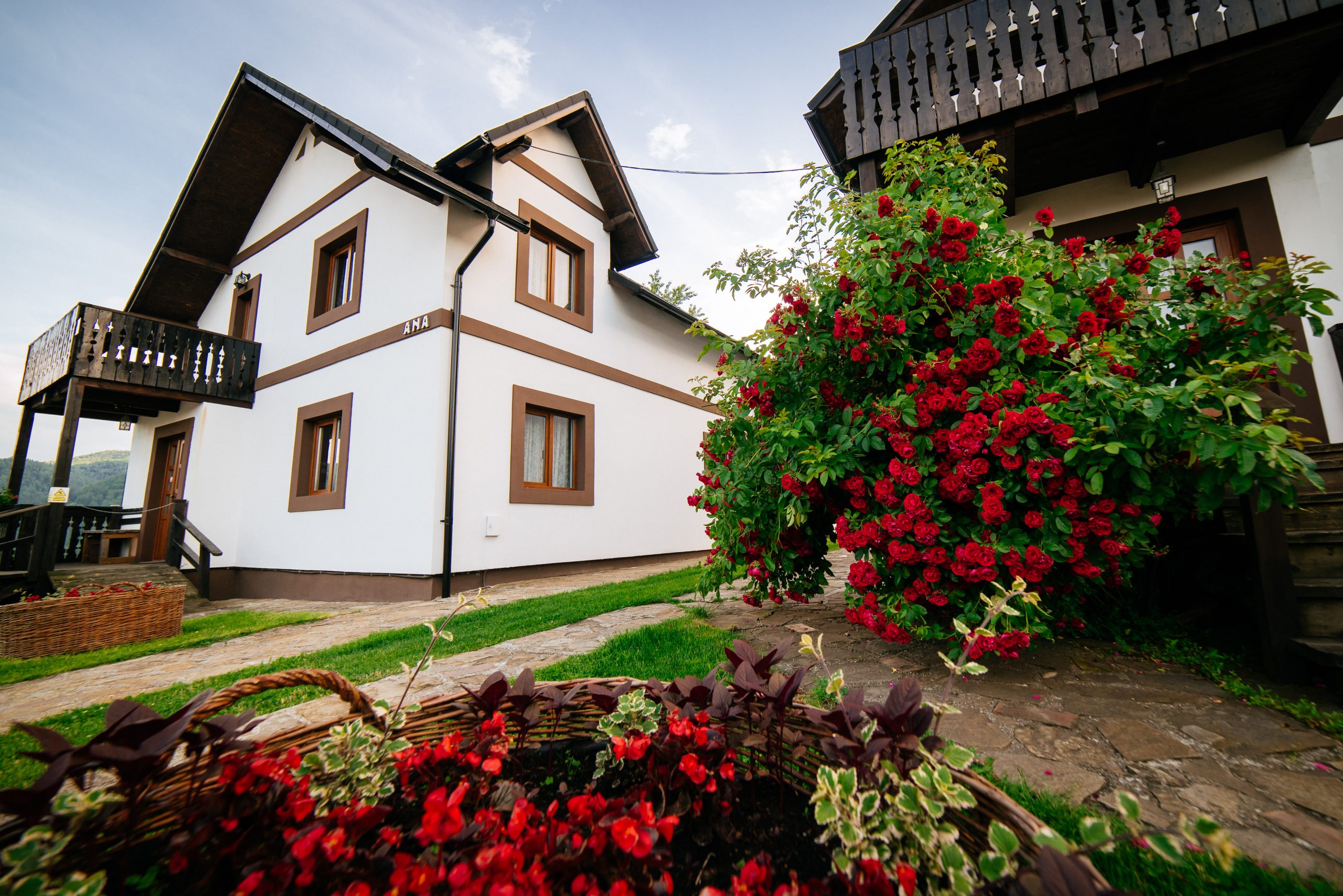 Complex La Roata - 3D Virtual Tour Matterport Pro 2